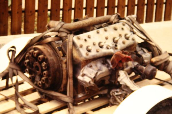 V8f.jpg