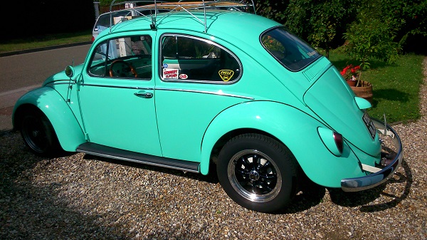 ma premiere voiture plus de 30 ans de vie commune un amour de coccinelle