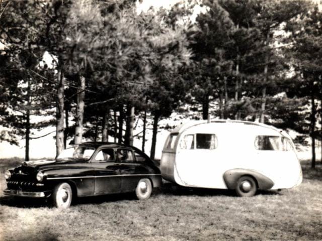 vedette caravane Brousse.jpg