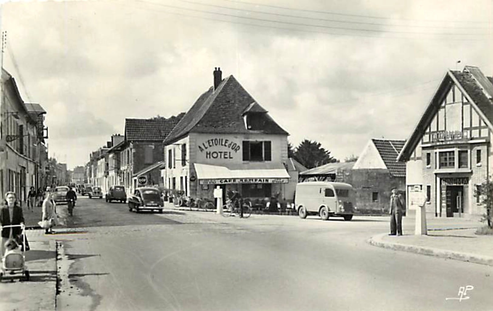 vedette Trappes.jpg