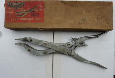 Screenshot_2021-05-29 Pince lève soupape Lauravia et sa boîte d'origine-400x400.png