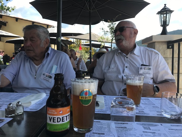 Des bières "Vedette"