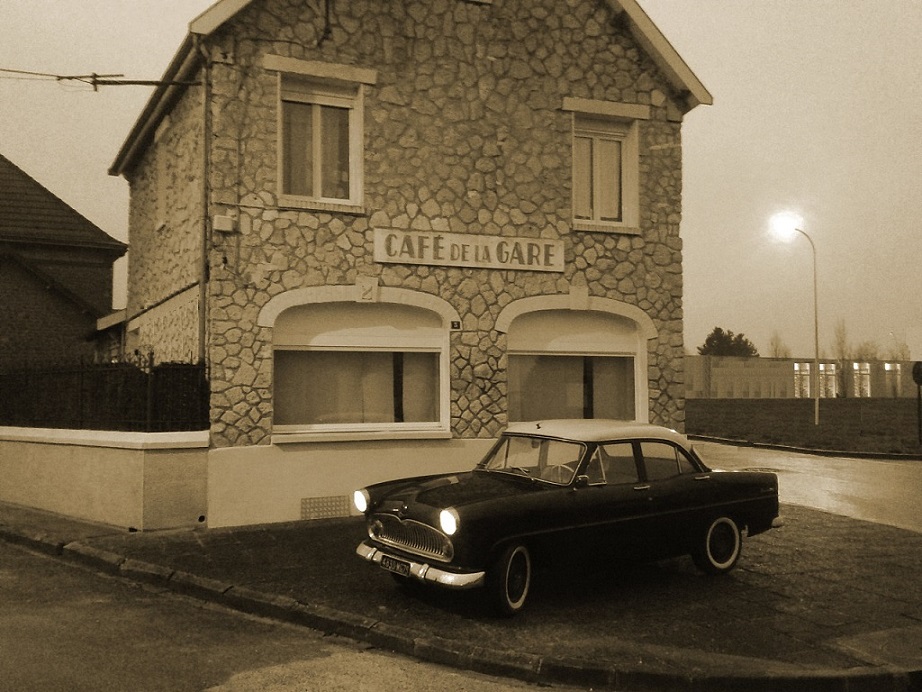 dans mon village, ily a peu, elle roule la belle, on s'attaque bientôt à la carrosserie !