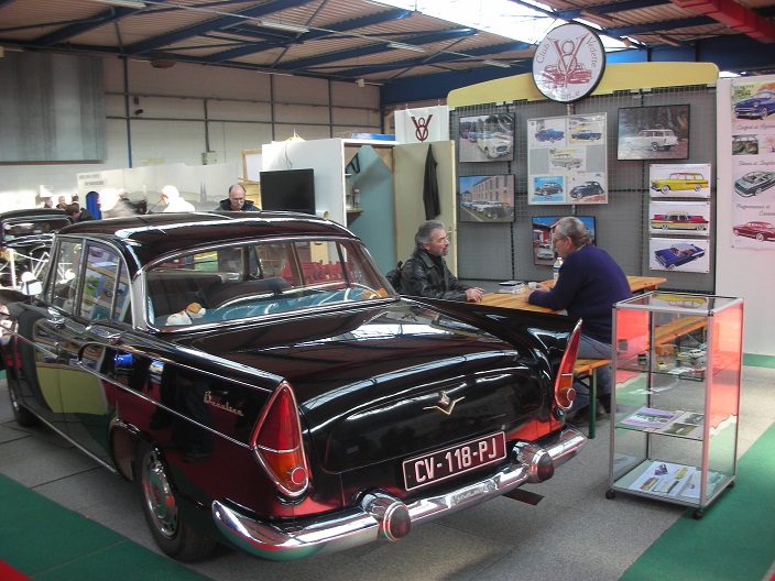 Au premier plan Vincent FAURE et Michel GUILLET en grandes discussions techniques